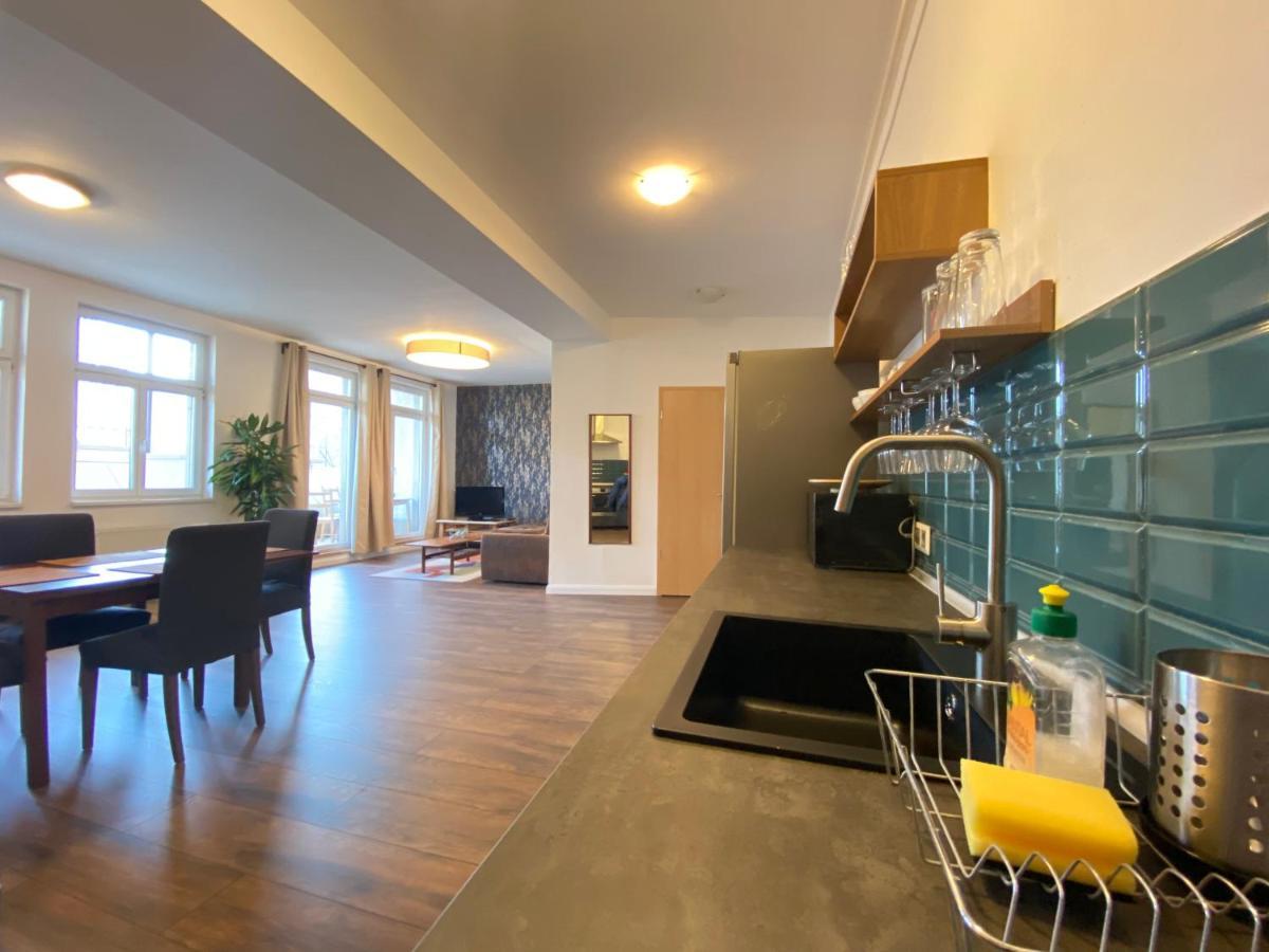 2 Bedroom 107 M2 Loft With Balcony Budapest Esterno foto